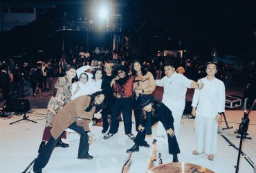 The Progeny of Holy Moly: Kelahiran Kedua dan Bara untuk Kamisan