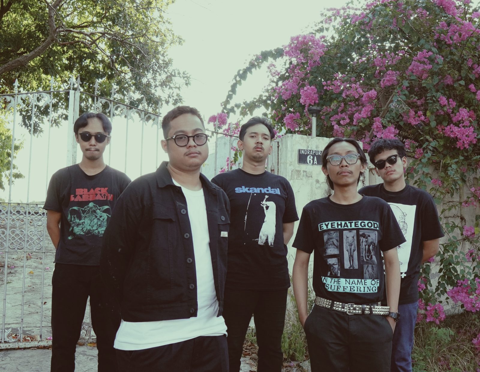 Dead Preacher: Potongan Sejarah yang Ditolong Video Lirik