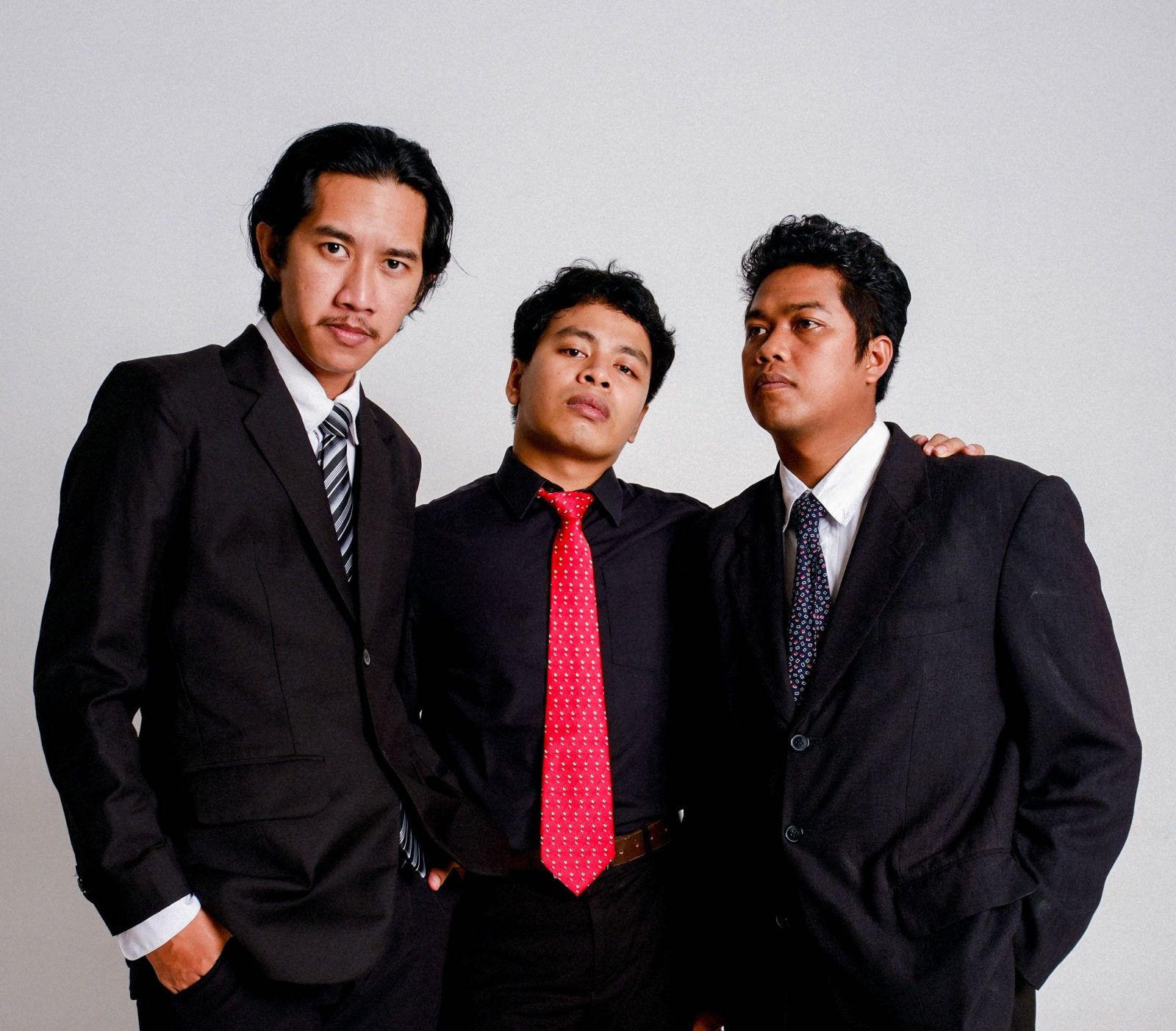 The Philanthropist: Trajectory Enam Puluhan