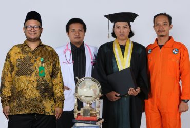 Is The Best: Ketika Prontaxan Serius (Banget)