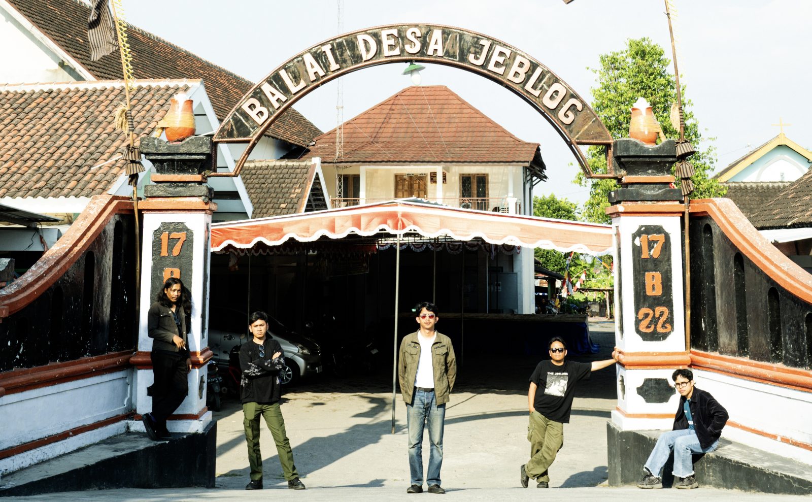 The Jeblogs Janjikan Pertunjukan Panjang dalam Konser Tunggal The Jeblogs Janjikan Pertunjukan Panjang dalam Konser Tunggal