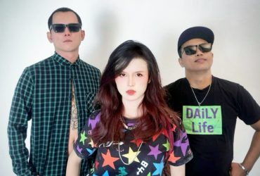 Wonderdiv: Single Baru Penuh Ornamen, Tapi…