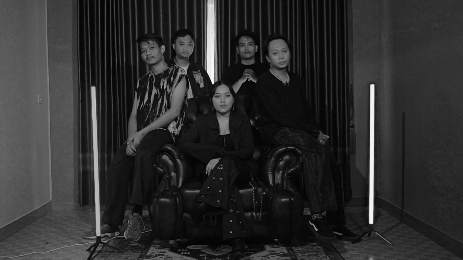 Maze In Mave Keluarkan ‘Lost’ dari Lemari Pendingin Maze In Mave Keluarkan ‘Lost’ dari Lemari Pendingin