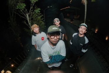 20 Miles Marathon Rilis ‘Suar’, Peras Situasi yang Memampas Nyawa 20 Miles Marathon Rilis ‘Suar’, Peras Situasi yang Memampas Nyawa