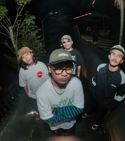 20 Miles Marathon Rilis ‘Suar’, Peras Situasi yang Memampas Nyawa 20 Miles Marathon Rilis ‘Suar’, Peras Situasi yang Memampas Nyawa