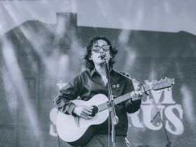 Jauh dari Rumah: Balada Ismam Saurus Selanjutnya Jauh dari Rumah: Balada Ismam Saurus Selanjutnya