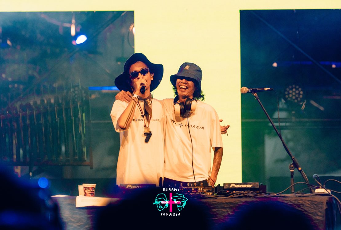 Konser Berani + Bahagia: Pertunjukan yang Memenuhi Unsur Semantiknya