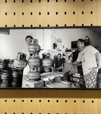 Pameran + Pamor Bikin Kita Berpikir Ulang tentang Warung Pameran + Pamor Bikin Kita Berpikir Ulang tentang Warung