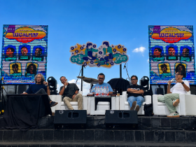 Nyore di Festival Mojok bareng Talks Super Asyik Nyore di Festival Mojok bareng Talks Super Asyik