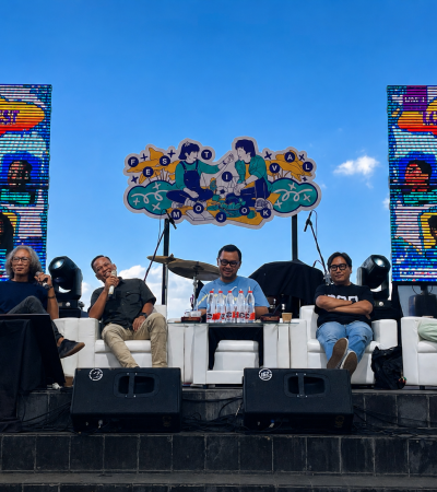 Nyore di Festival Mojok bareng Talks Super Asyik Nyore di Festival Mojok bareng Talks Super Asyik