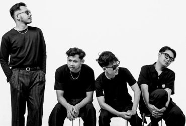 The Stack dan POV Kelas Menengah dalam Mini Album Pe(r)sona The Stack dan POV Kelas Menengah dalam Mini Album Pe(r)sona